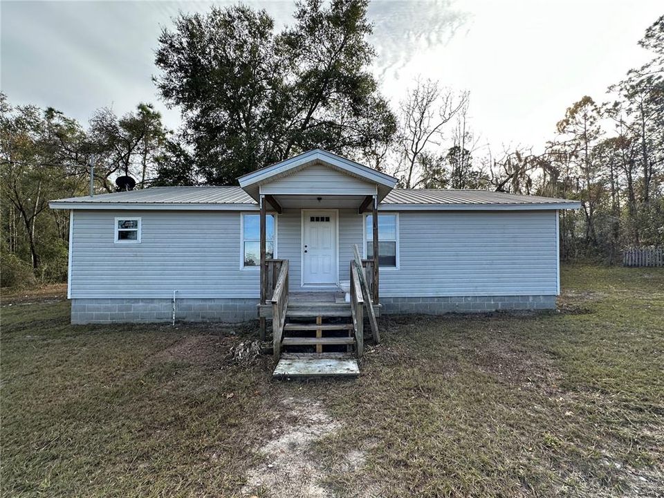 Recently Sold: $247,000 (3 beds, 2 baths, 1334 Square Feet)