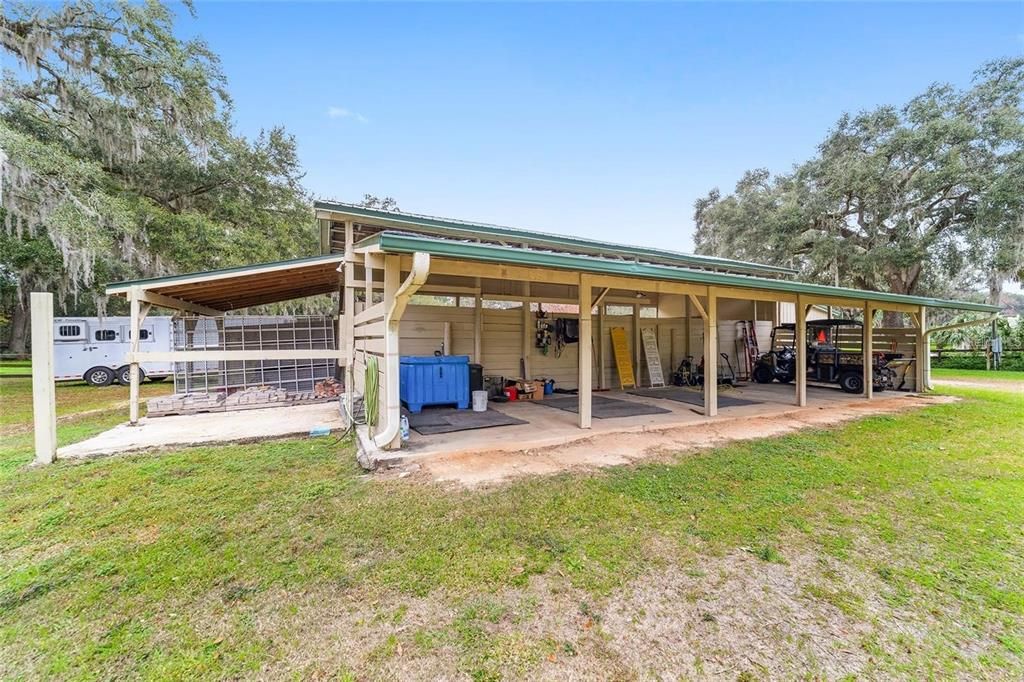 Recently Sold: $2,099,000 (3 beds, 2 baths, 1924 Square Feet)