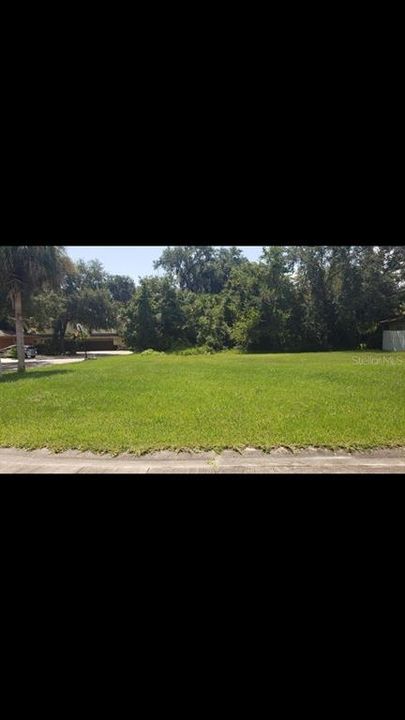 En Venta: $45,000 (0.09 acres)