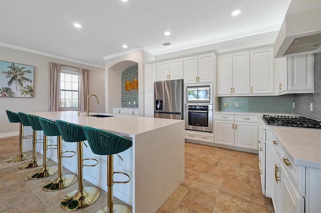 Recently Sold: $1,065,000 (4 beds, 4 baths, 3110 Square Feet)