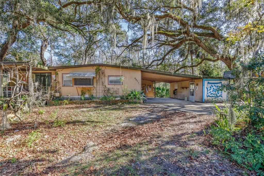 Recently Sold: $98,800 (2 beds, 2 baths, 1324 Square Feet)