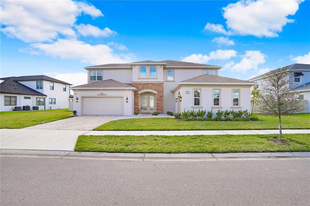 Recently Sold: $1,480,000 (7 beds, 5 baths, 4977 Square Feet)