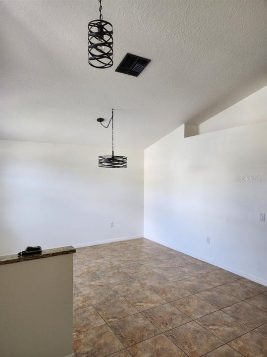 Active With Contract: $2,500 (3 beds, 2 baths, 1420 Square Feet)