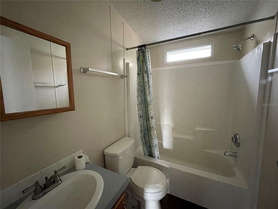 2nd Bathroom