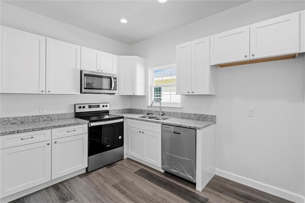 For Sale: $239,900 (3 beds, 2 baths, 1243 Square Feet)