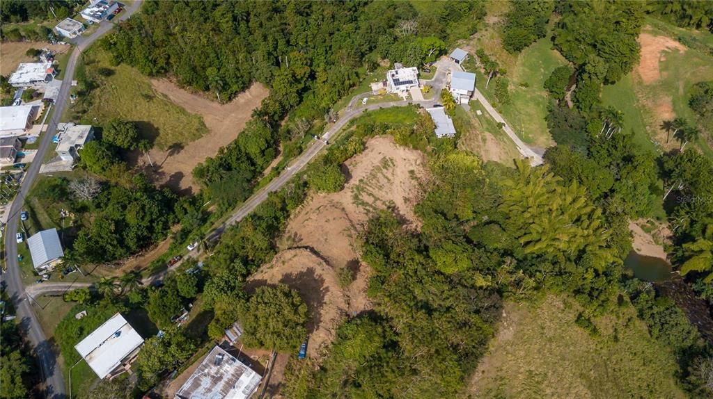 待售: $175,000 (0.89 acres)