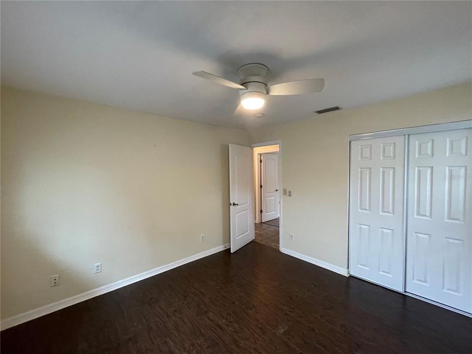 Recently Rented: $1,700 (3 beds, 1 baths, 1105 Square Feet)