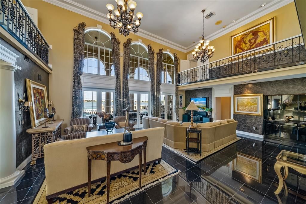 For Sale: $8,600,000 (7 beds, 8 baths, 10000 Square Feet)