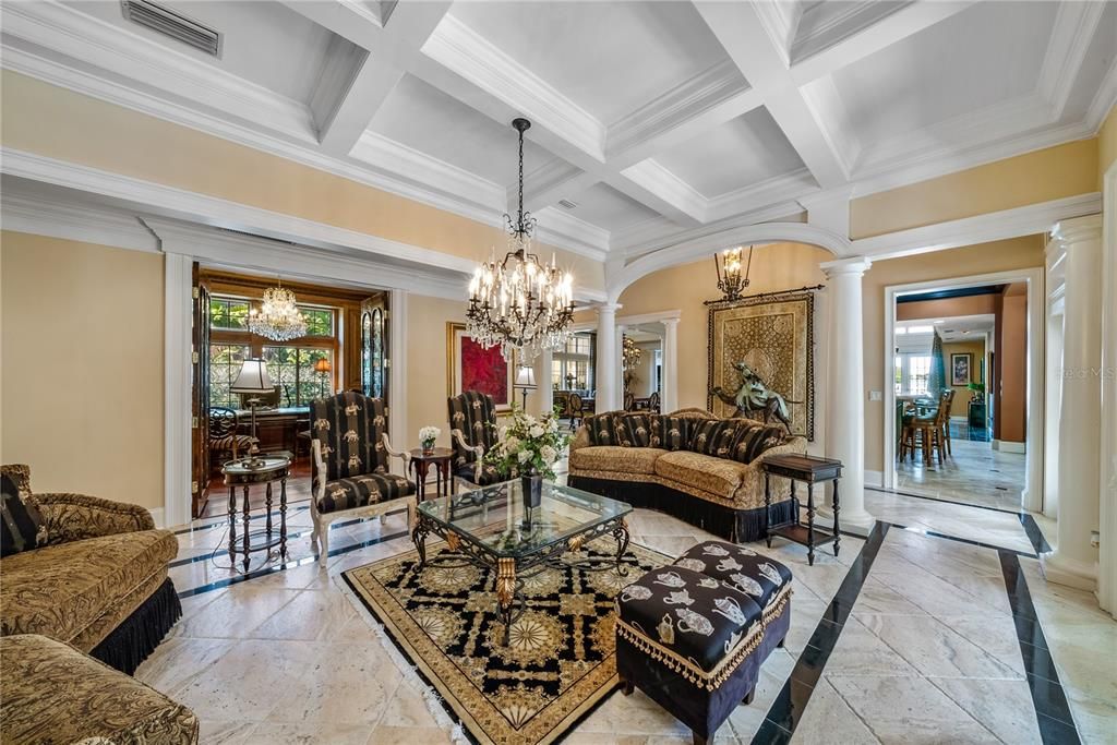 For Sale: $8,600,000 (7 beds, 8 baths, 10000 Square Feet)