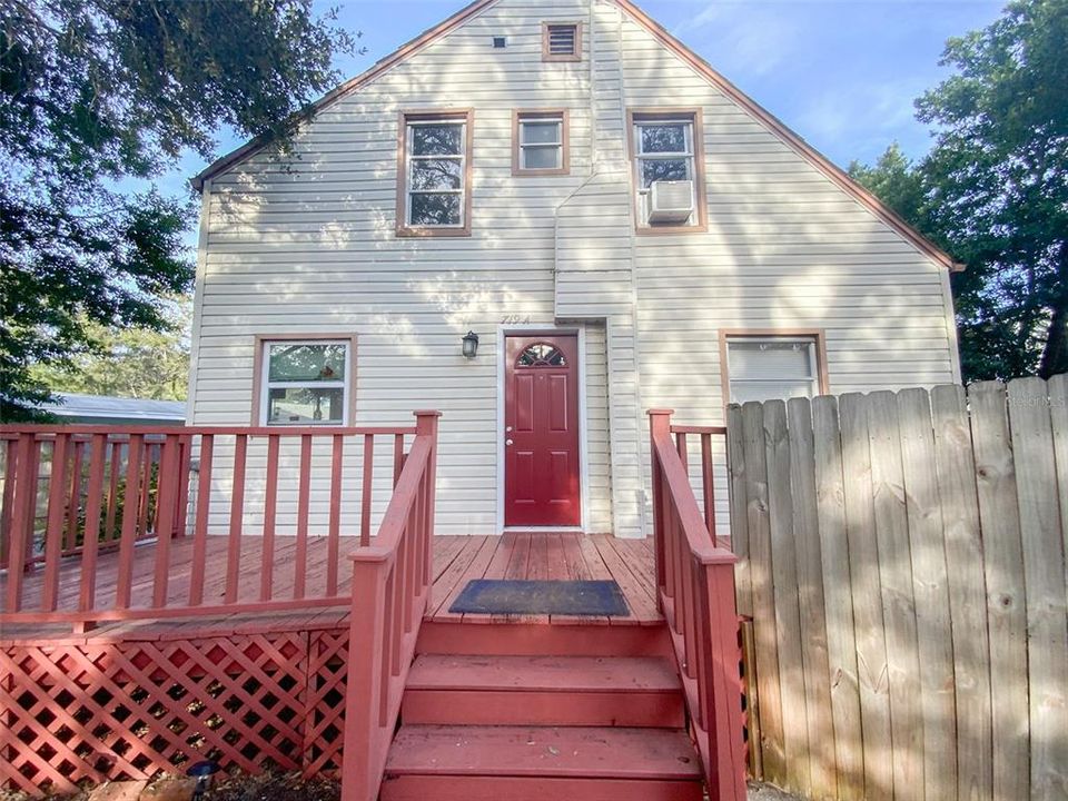 Recently Rented: $1,300 (1 beds, 1 baths, 650 Square Feet)