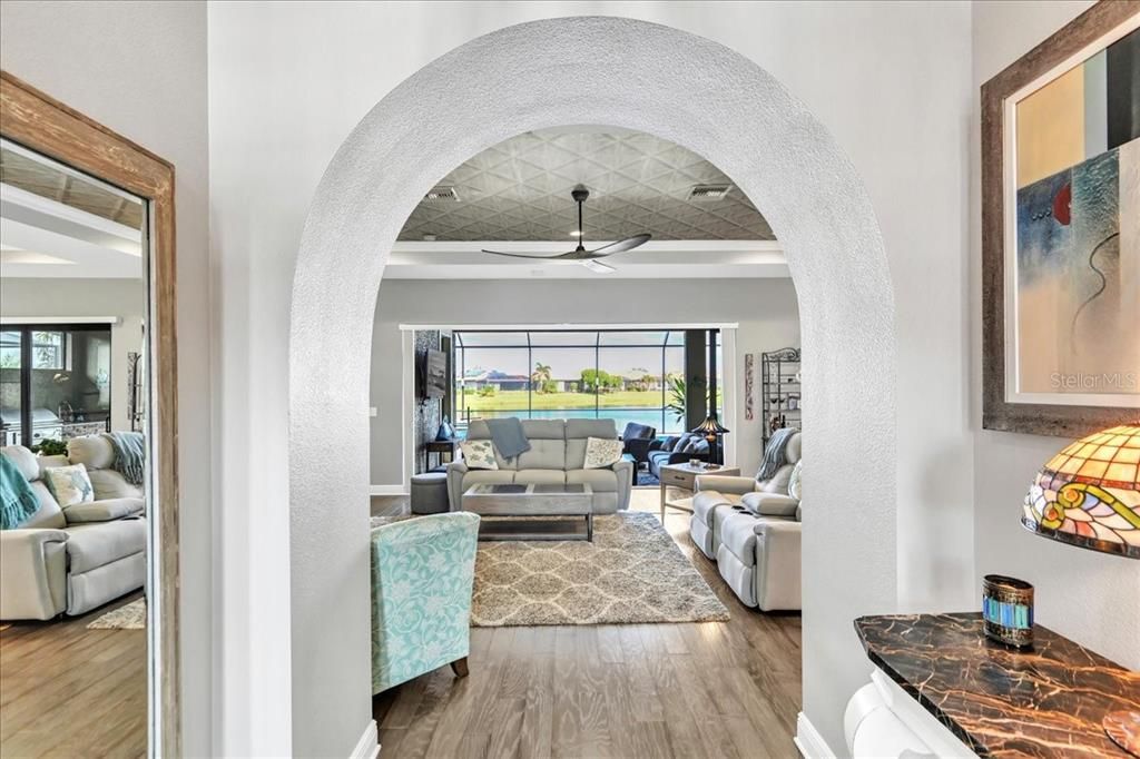 Recently Sold: $1,150,000 (3 beds, 4 baths, 2800 Square Feet)