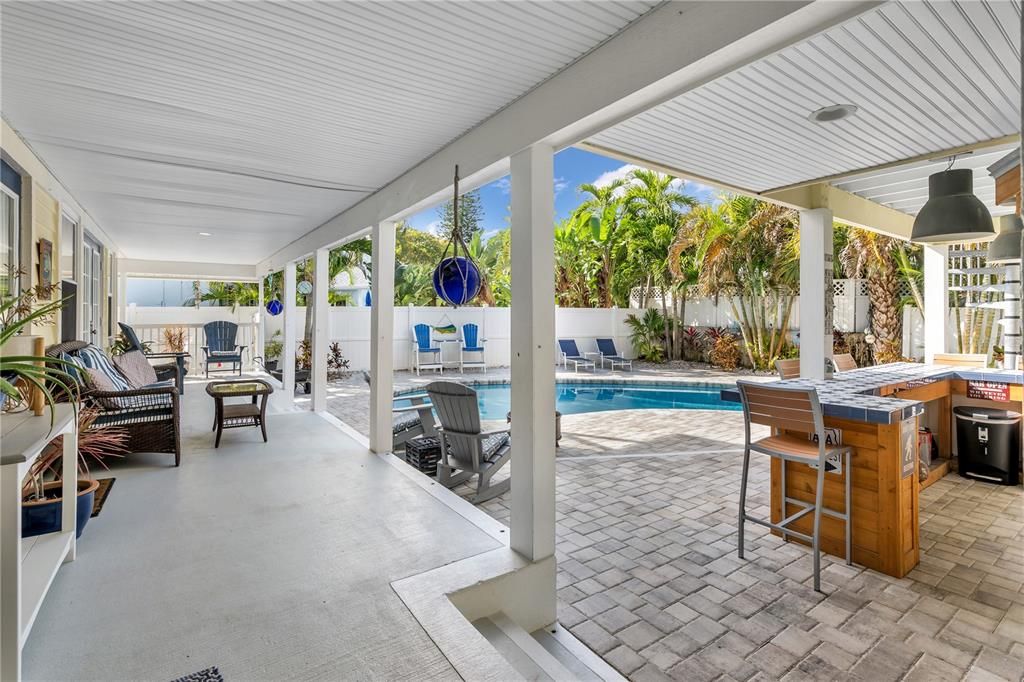 Active With Contract: $1,500,000 (4 beds, 4 baths, 3505 Square Feet)