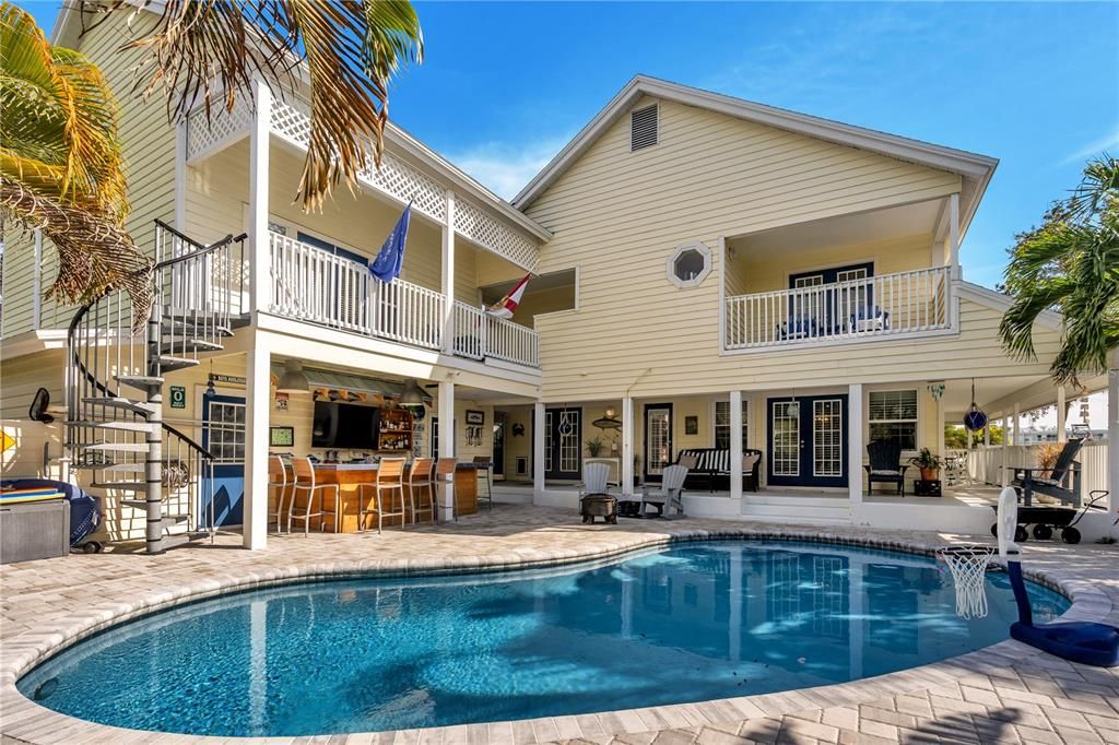 Active With Contract: $1,500,000 (4 beds, 4 baths, 3505 Square Feet)