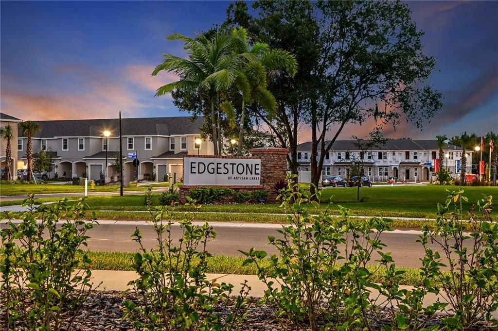 *Welcome home to beautiful Edgestone!