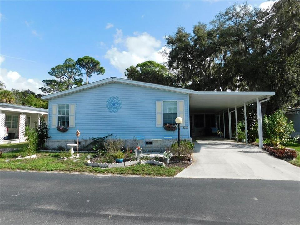 Recently Sold: $250,000 (3 beds, 2 baths, 1477 Square Feet)