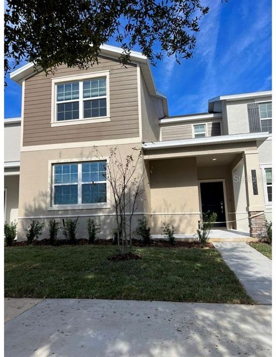 Recently Sold: $469,785 (4 beds, 2 baths, 2000 Square Feet)