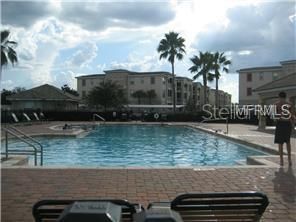 Active With Contract: $1,700 (3 beds, 2 baths, 1634 Square Feet)