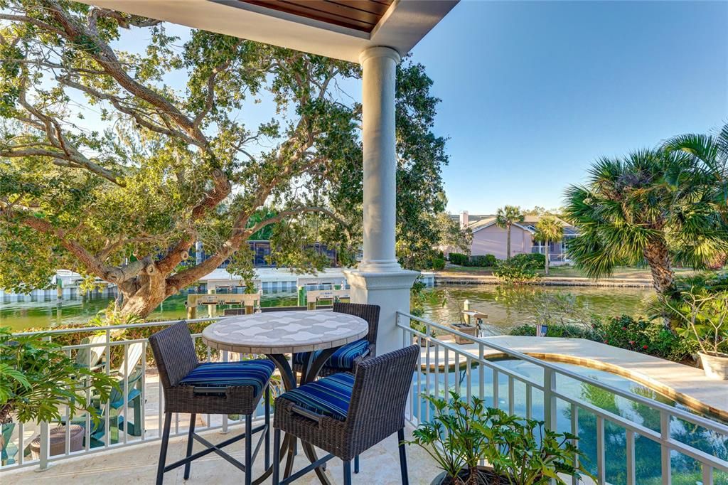 For Sale: $4,950,000 (4 beds, 4 baths, 5142 Square Feet)