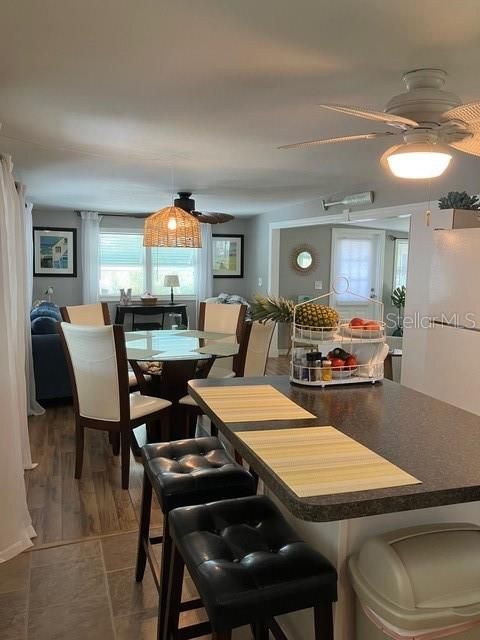 Recently Sold: $145,000 (1 beds, 1 baths, 872 Square Feet)