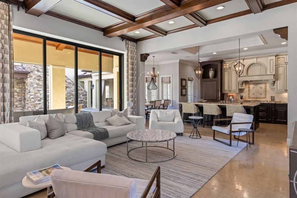 Recently Sold: $4,550,000 (5 beds, 5 baths, 4334 Square Feet)