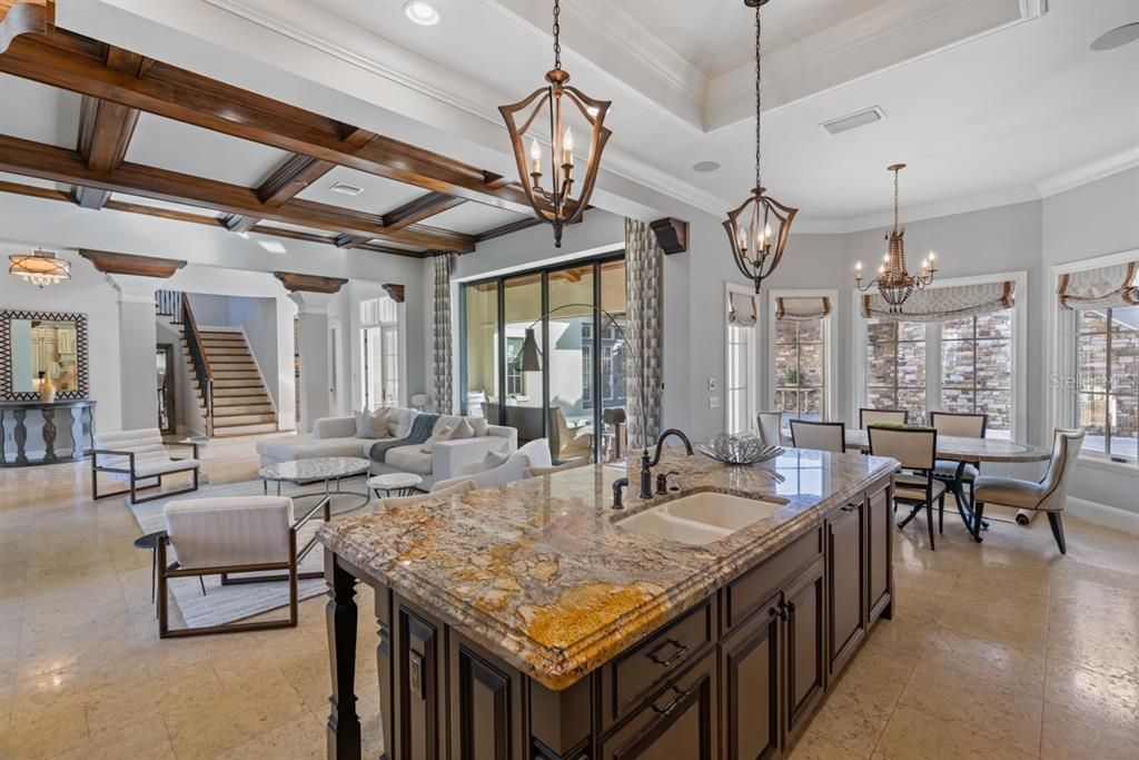 Recently Sold: $4,550,000 (5 beds, 5 baths, 4334 Square Feet)