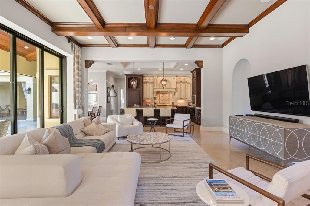 Recently Sold: $4,550,000 (5 beds, 5 baths, 4334 Square Feet)