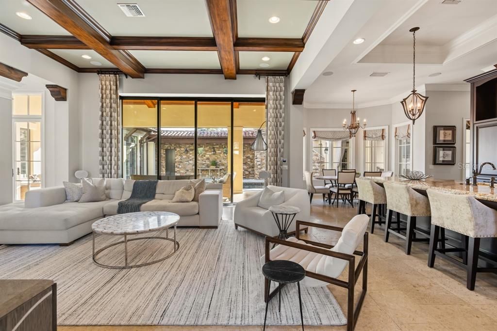 Recently Sold: $4,550,000 (5 beds, 5 baths, 4334 Square Feet)