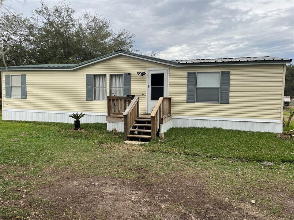 Vendido Recientemente: $250,000 (3 camas, 2 baños, 1152 Pies cuadrados)