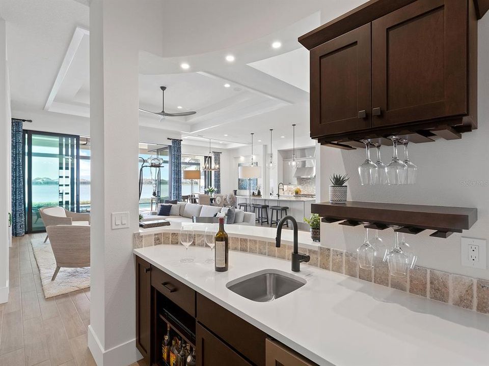 Active With Contract: $2,350,000 (3 beds, 3 baths, 2983 Square Feet)