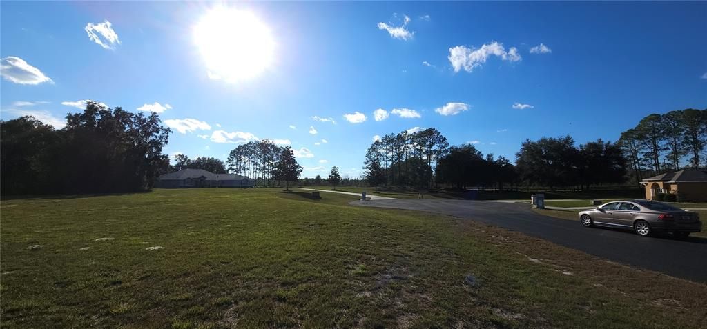 待售: $114,000 (1.40 acres)