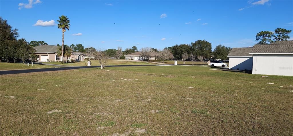 待售: $114,000 (1.40 acres)