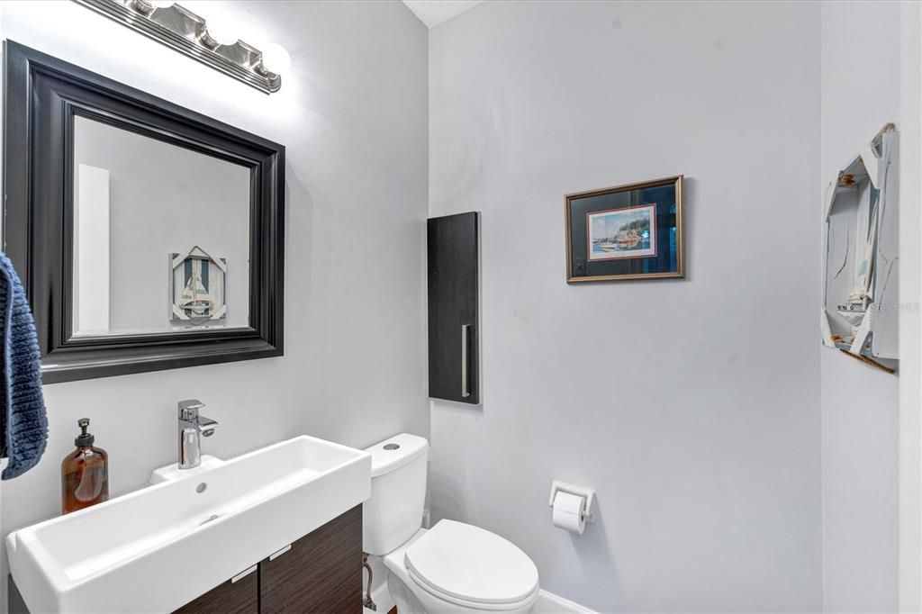 Active With Contract: $1,300,000 (4 beds, 3 baths, 3494 Square Feet)