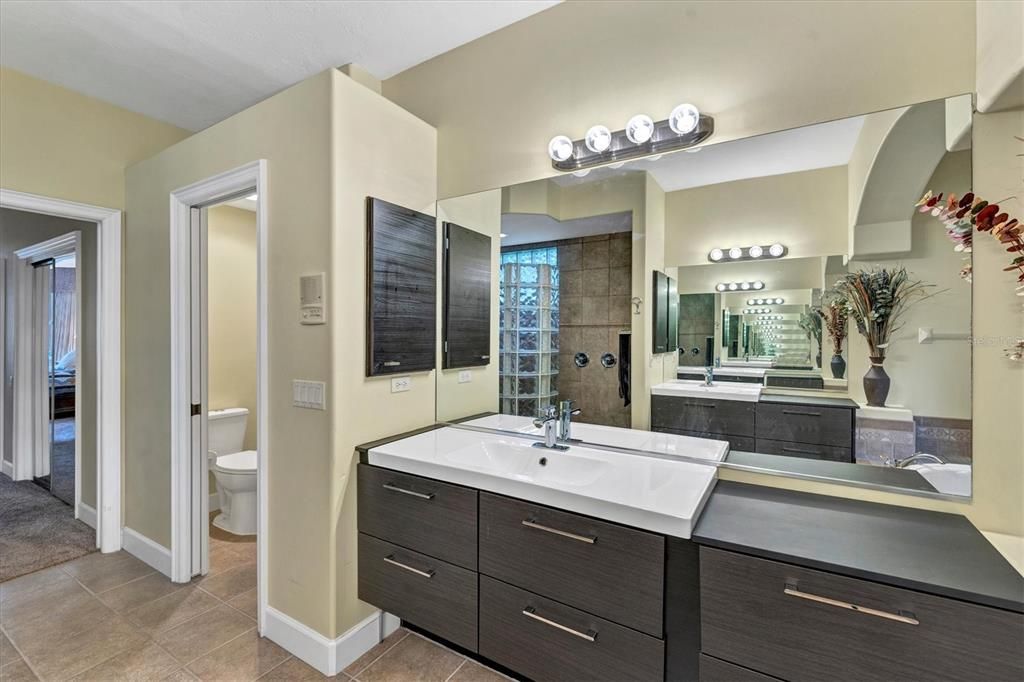 Active With Contract: $1,300,000 (4 beds, 3 baths, 3494 Square Feet)