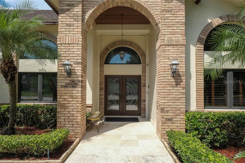 Recently Sold: $1,200,000 (4 beds, 3 baths, 3410 Square Feet)