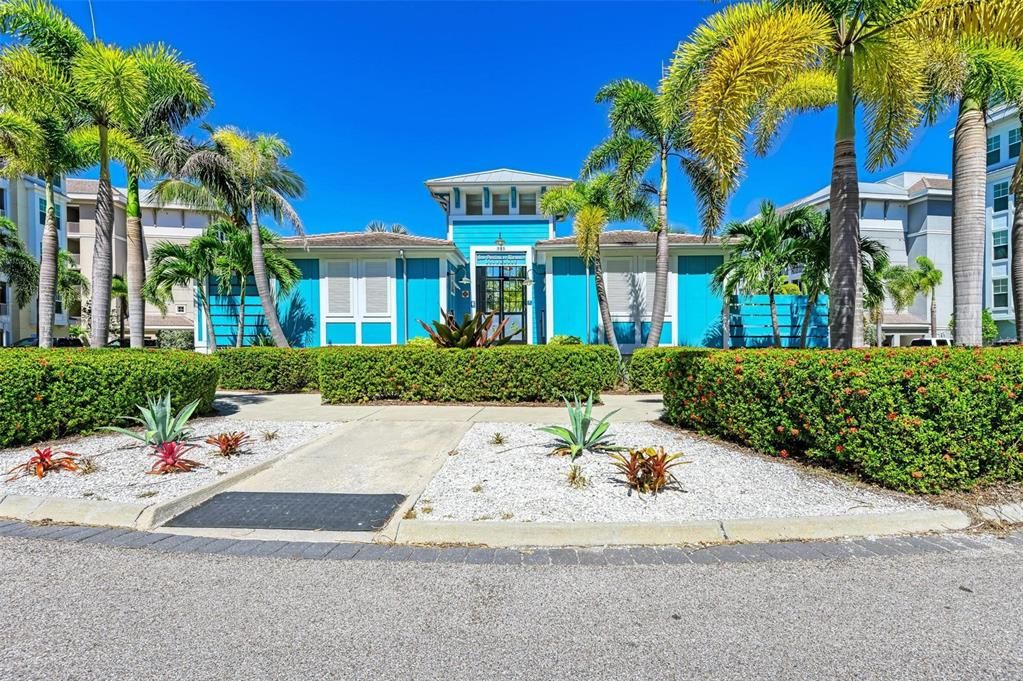 Recently Sold: $1,450,000 (3 beds, 3 baths, 2188 Square Feet)