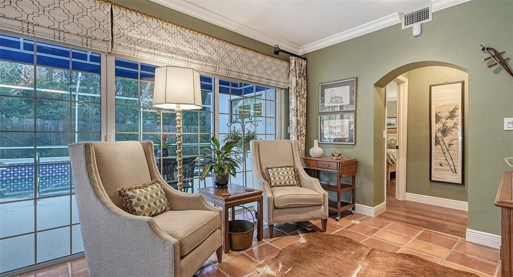 Recently Sold: $1,395,000 (3 beds, 2 baths, 2614 Square Feet)