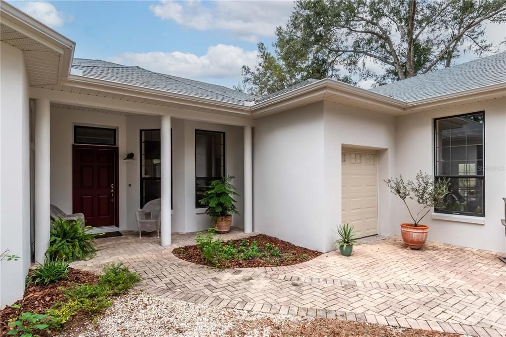 Recently Sold: $495,000 (3 beds, 2 baths, 2120 Square Feet)