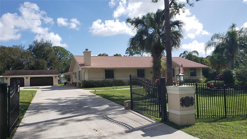 Recently Sold: $1,055,000 (4 beds, 3 baths, 3091 Square Feet)