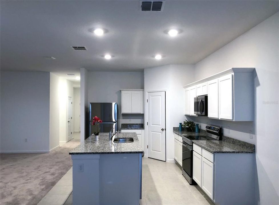 Recently Rented: $1,899 (3 beds, 2 baths, 1769 Square Feet)