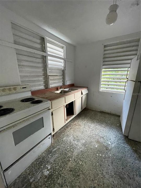 Vendido Recientemente: $35,000 (0 camas, 0 baños, 767 Pies cuadrados)