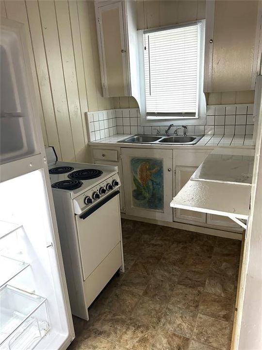 Recently Rented: $2,300 (2 beds, 1 baths, 459 Square Feet)