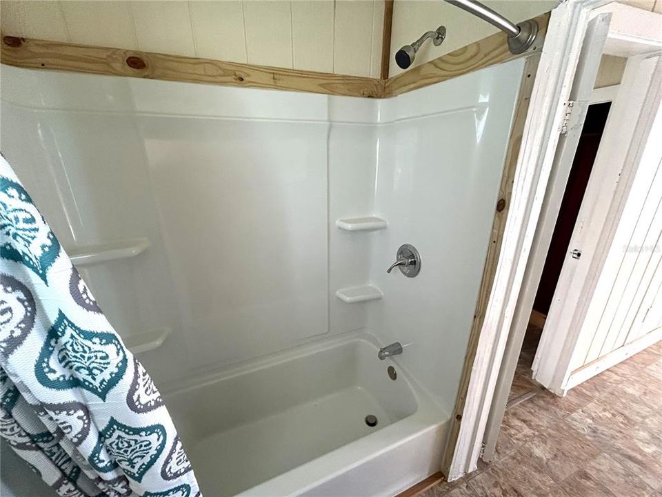 Недавно арендовано: $2,300 (2 спален, 1 ванн, 459 Квадратных фут)