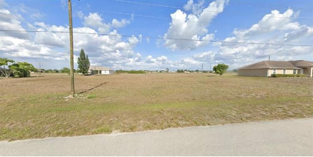 For Sale: $99,900 (0.34 acres)