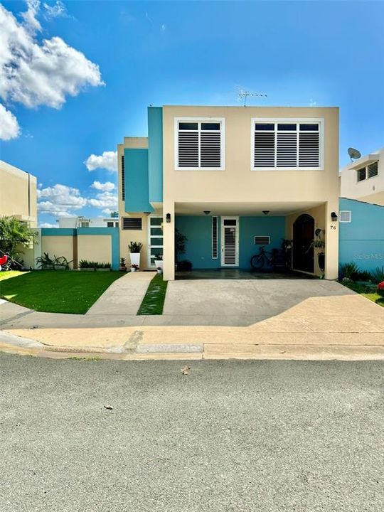 Recently Sold: $290,000 (4 beds, 2 baths, 2100 Square Feet)