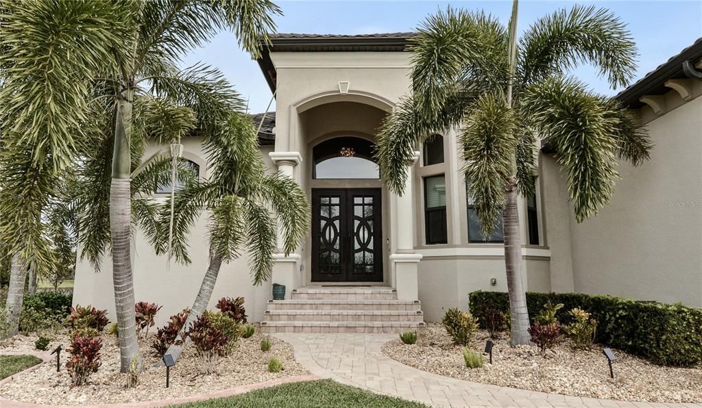 Recently Sold: $1,150,000 (3 beds, 3 baths, 2527 Square Feet)