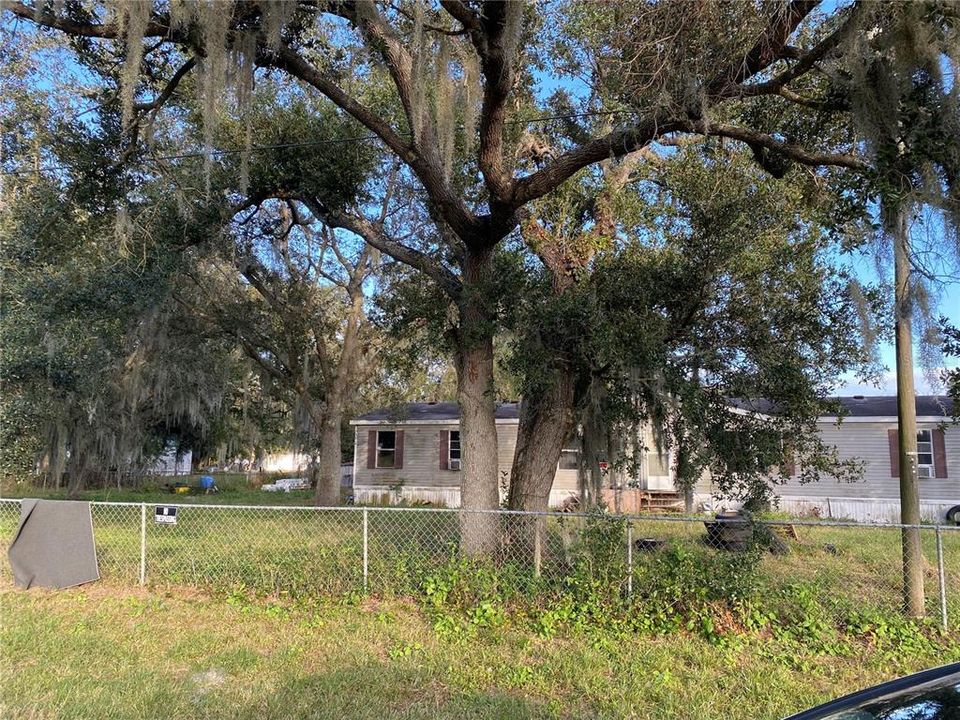 Recently Sold: $69,000 (5 beds, 2 baths, 2052 Square Feet)