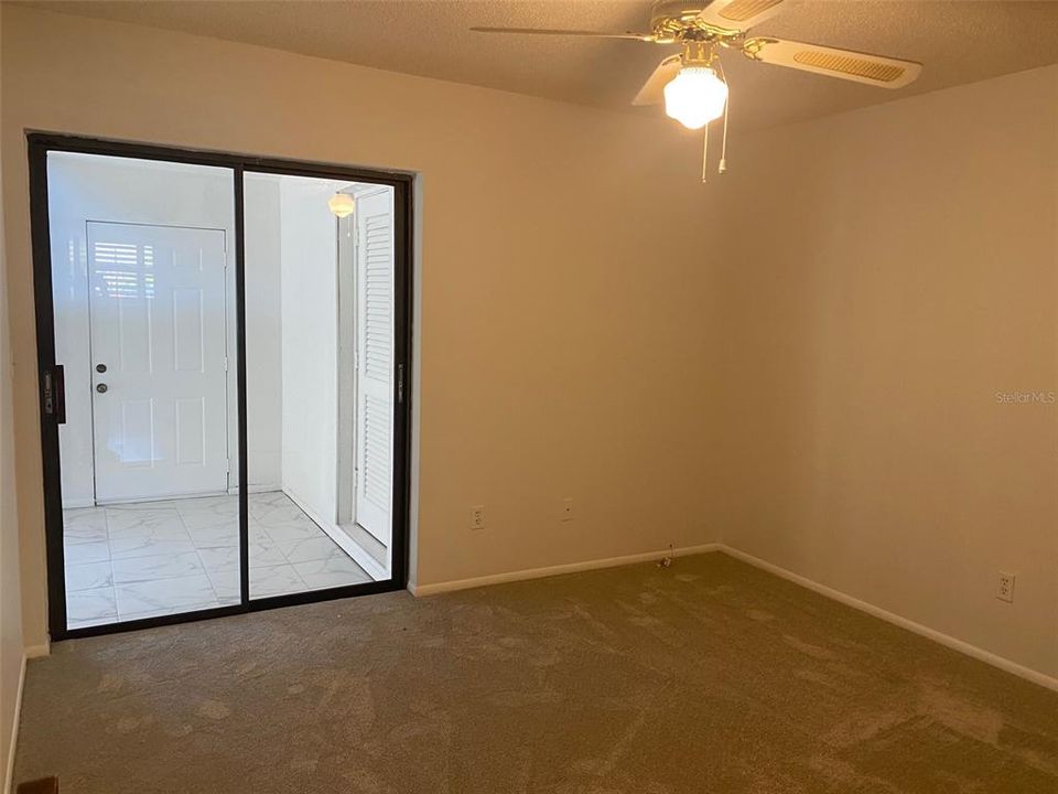 Recently Rented: $2,500 (3 beds, 2 baths, 1710 Square Feet)