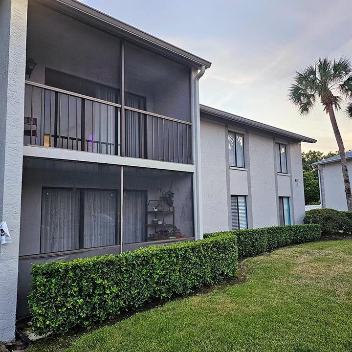 Active With Contract: $175,999 (3 beds, 2 baths, 1387 Square Feet)