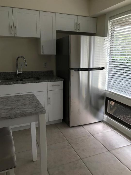 Vendido Recientemente: $204,500 (2 camas, 2 baños, 1364 Pies cuadrados)