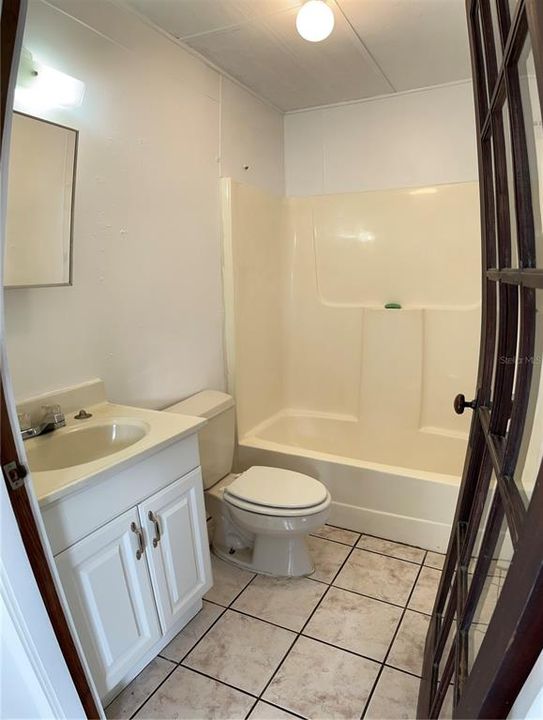Недавно арендовано: $1,200 (1 спален, 1 ванн, 400 Квадратных фут)